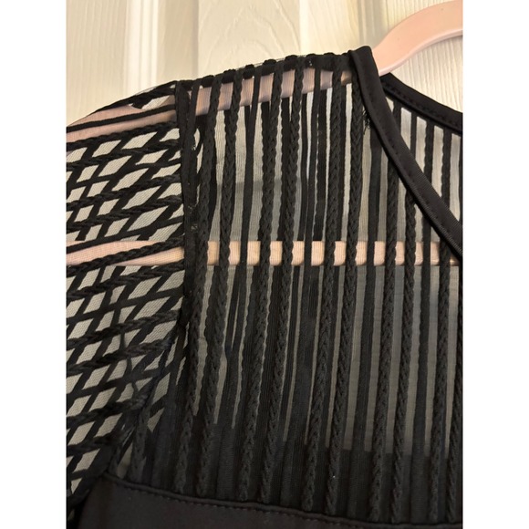 Ashley Stewart Black Puff-Sleeve Peplum Blouse – Size 18/20 – NWT MSRP $40 - Picture 4 of 6